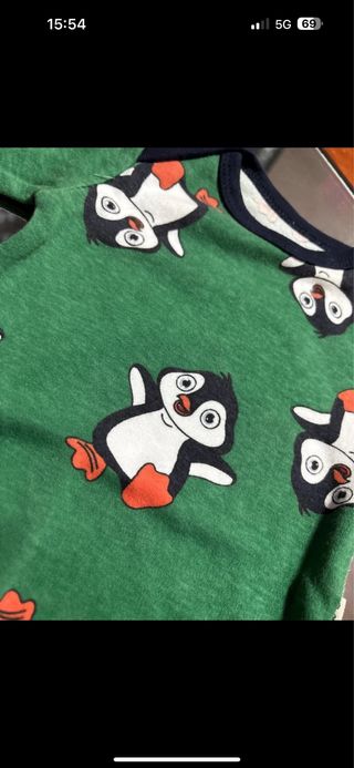 Body bebé pingüino verde