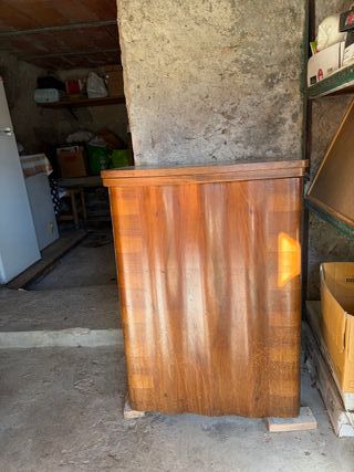 Macchina da cucire vintage Singer mobile in legno
