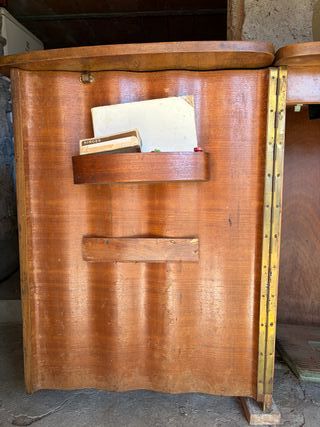 Macchina da cucire vintage Singer mobile in legno