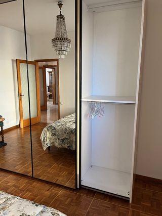 Lampadario in vetro e metallo oro