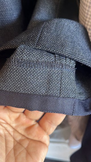 Traje Cacharel Azul Oscuro Talla 52.