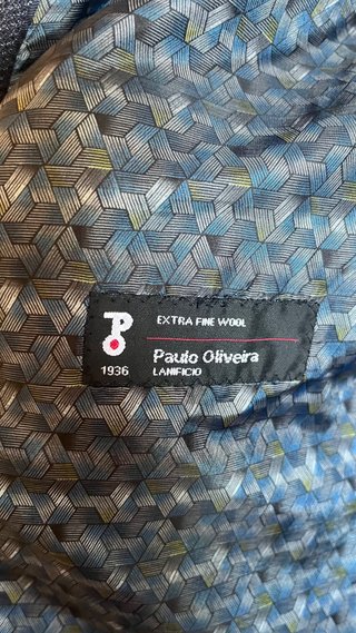 Traje Cacharel Azul Oscuro Talla 52.