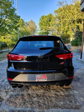 Seat León Cupra ST Black Carbon Ed. 300cv 4drive
