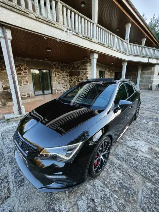 Seat León Cupra ST Black Carbon Ed. 300cv 4drive