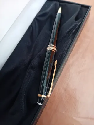 Montblanc Penna Sfera + Refill Royal Blue & Myster