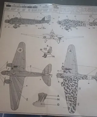 Maqueta Savoia Marchetti S.M. 81 Pipistrello 1/72