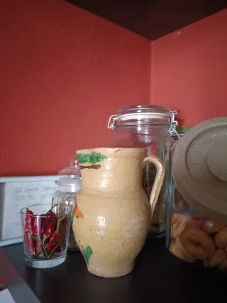 Vaso decorativo in ceramica