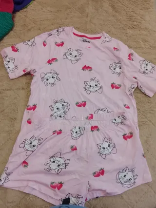 Pijama Disney Mujer Gatos y Fresas Talla M