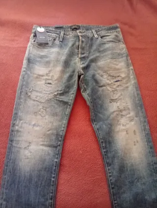 Pantalones vaqueros JACK & JONES desgastados