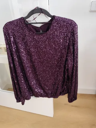 Blusa Morada Lentejuelas