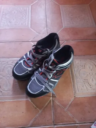 Zapatillas deportivas Lotto Talla 41