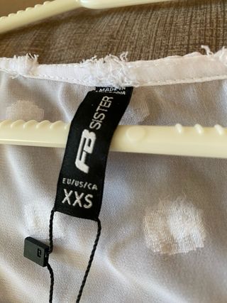 Blusa blanca nueva XXS-XS