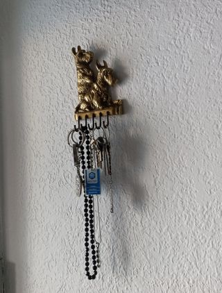 Perchero en Bronce Perros terrier escocés Westie.