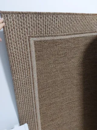 Alfombra exterior/interior beige y marrón