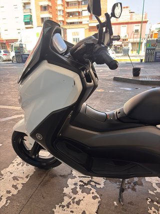 Yamaha NMAX 125cc 2024