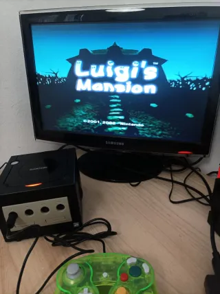 Nintendo GameCube Negro + Mando Verde