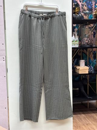 Pantalón rayas Compañia Fantastica verde