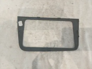 Marco pantalla Seat Altea 5p
