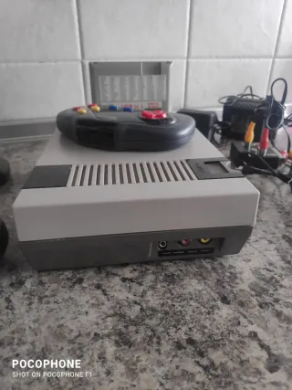 Consola Nintendo NES Gris con mandos