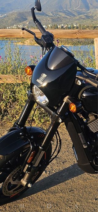 Harley Davidson Street Rod Negra 2020 en garantia.