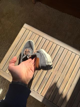 Sapatilhas Vans Cinza e Castanho