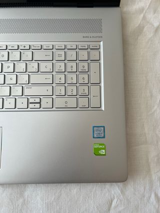 HP Envy 17 i7 16GB RAM Nvidia MX150