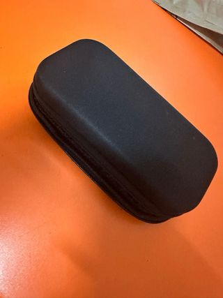 Dron plegable con mando y batería