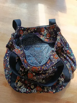Bolso de micropana estampado floral