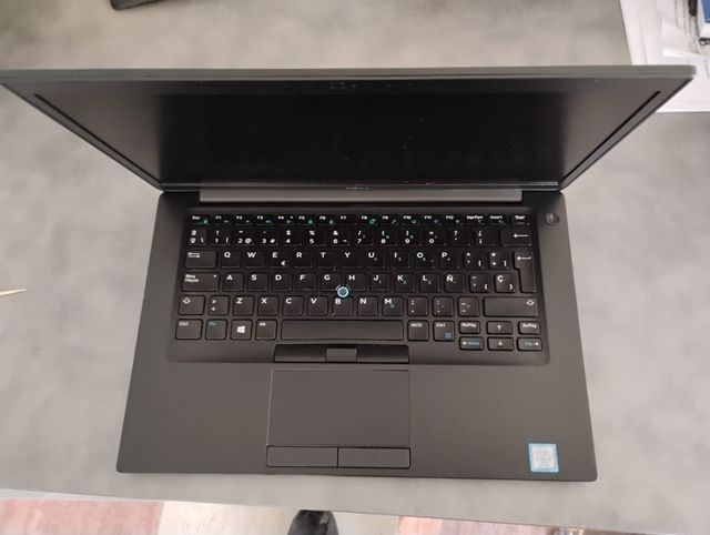 Dell Latitude 7490 como nuevo + cargador
