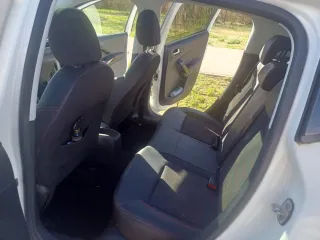 Peugeot 208 2017