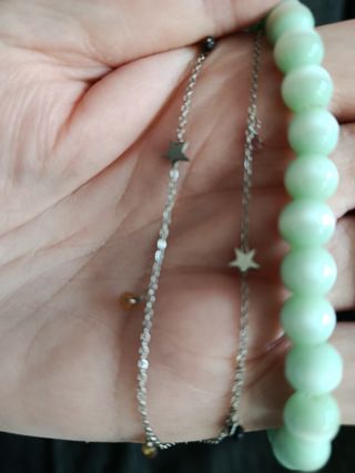 15 Pendientes, 3 Pulseras, 2 Collares, 1 Anillo