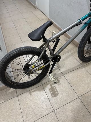 BMX Subrosa Salvador Park 2023