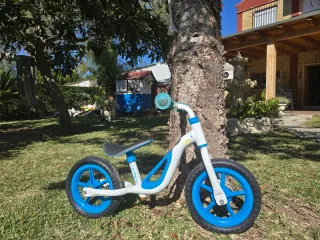 Bici de equilibrio infantil