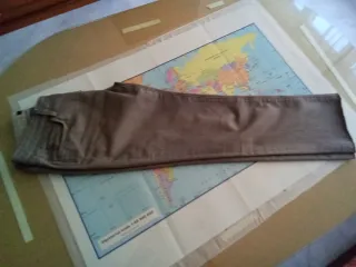 Pantalón Zara Mujer Gris