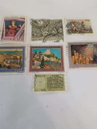 7 francobolli italiani 1977