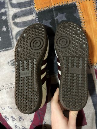 Zapatillas Adidas Beige y Marrón Mujer