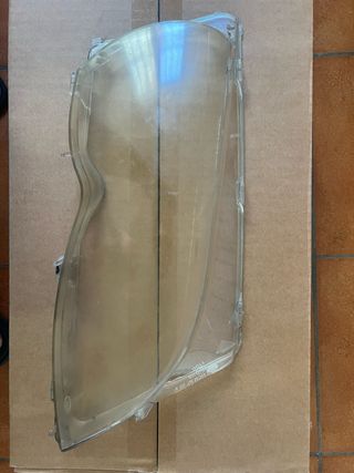 Tulipa Faro derecho  BMW E46 2003