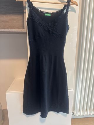 Abito United Colors of Benetton nero floreale