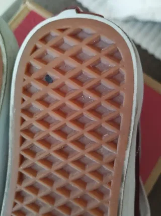 Zapatillas Vans Rojas y Blancas