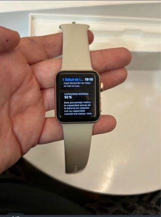 Apple Watch Series 3 Beige/Oro