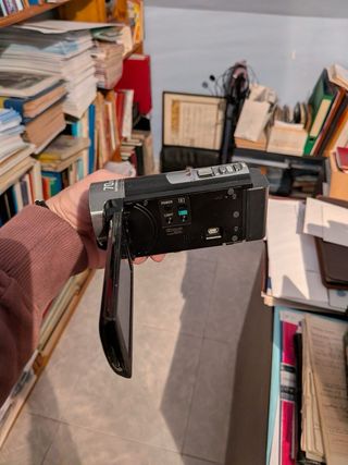 Cámara de vídeo Sony Handycam DCR-SX85