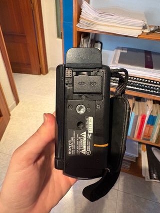 Cámara de vídeo Sony Handycam DCR-SX85