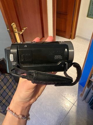 Cámara de vídeo Sony Handycam DCR-SX85