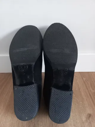 Botines negros Bimba y Lola mujer Talla 41