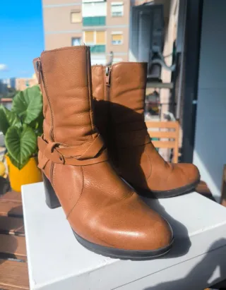 Botín piel marrón claro Talla 37