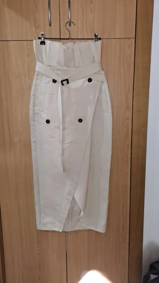 Falda gabardina beige