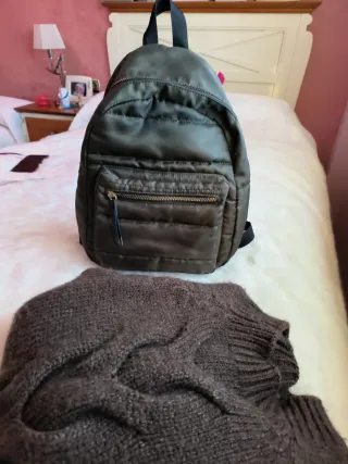 Mochila verde militar acolchada