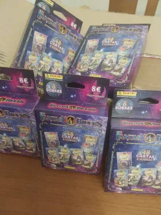Cajas Cromos Fantasy Riders - 18 Cajas de 8 sobres