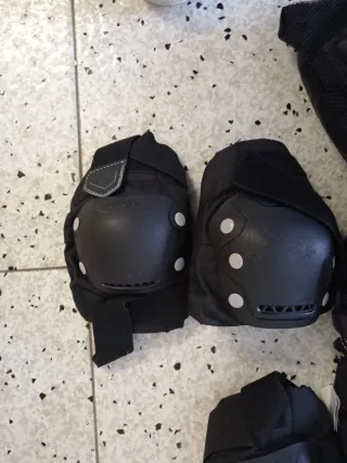 Pattini in linea e protezioni