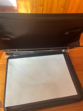 Carpeta de documentos con cremallera